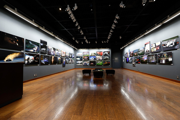 JRPA写真展「COMPETITON」の会場内の様子