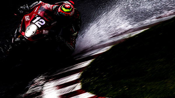 鈴木幸男「水沫の残像」