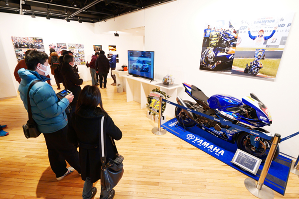 日本レース写真家協会報道写真展「COMPETITION」