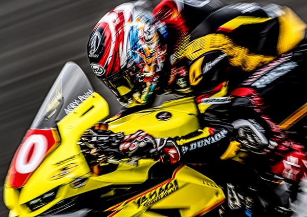 横田大輔「黄塵万丈」